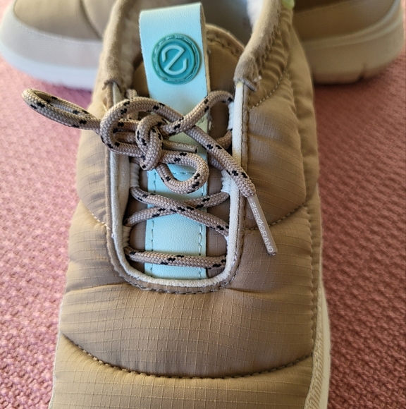 COLE HAAN Women's Generation Zerogrand Quilted Rec Booties size 8.5 - Picture 8 of 13